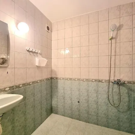калоян - паркинг Apartment